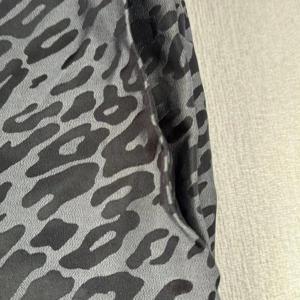 Equipment- Animal Print Flare Pants- sz. 4 - Picture 16 of 16